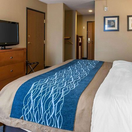 Comfort Inn & Suites Napoleon Eksteriør billede