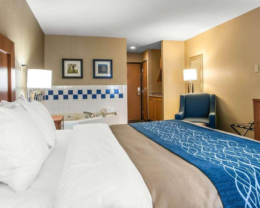 Comfort Inn & Suites Napoleon Værelse billede