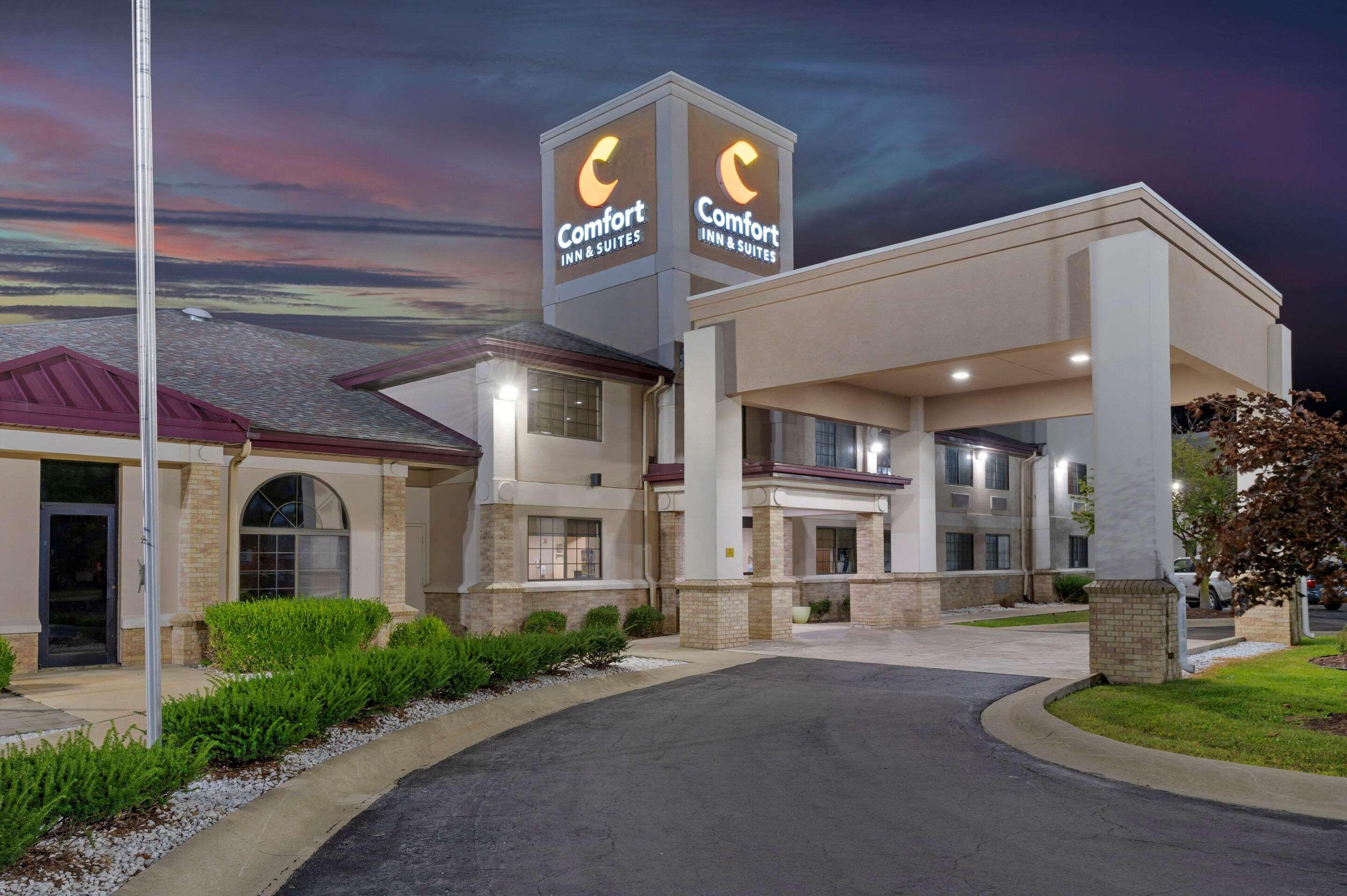 Comfort Inn & Suites Napoleon Eksteriør billede