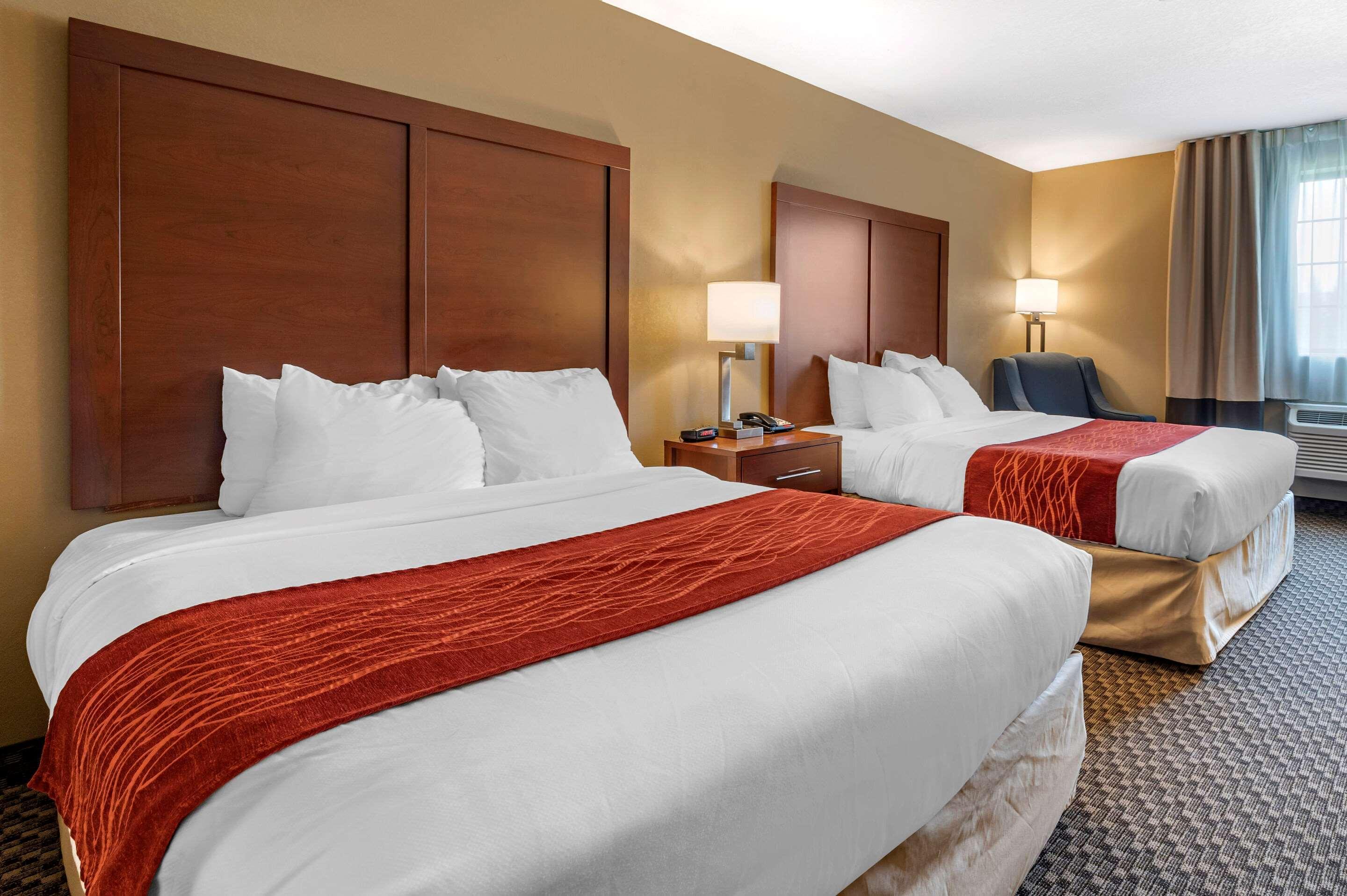Comfort Inn & Suites Napoleon Eksteriør billede