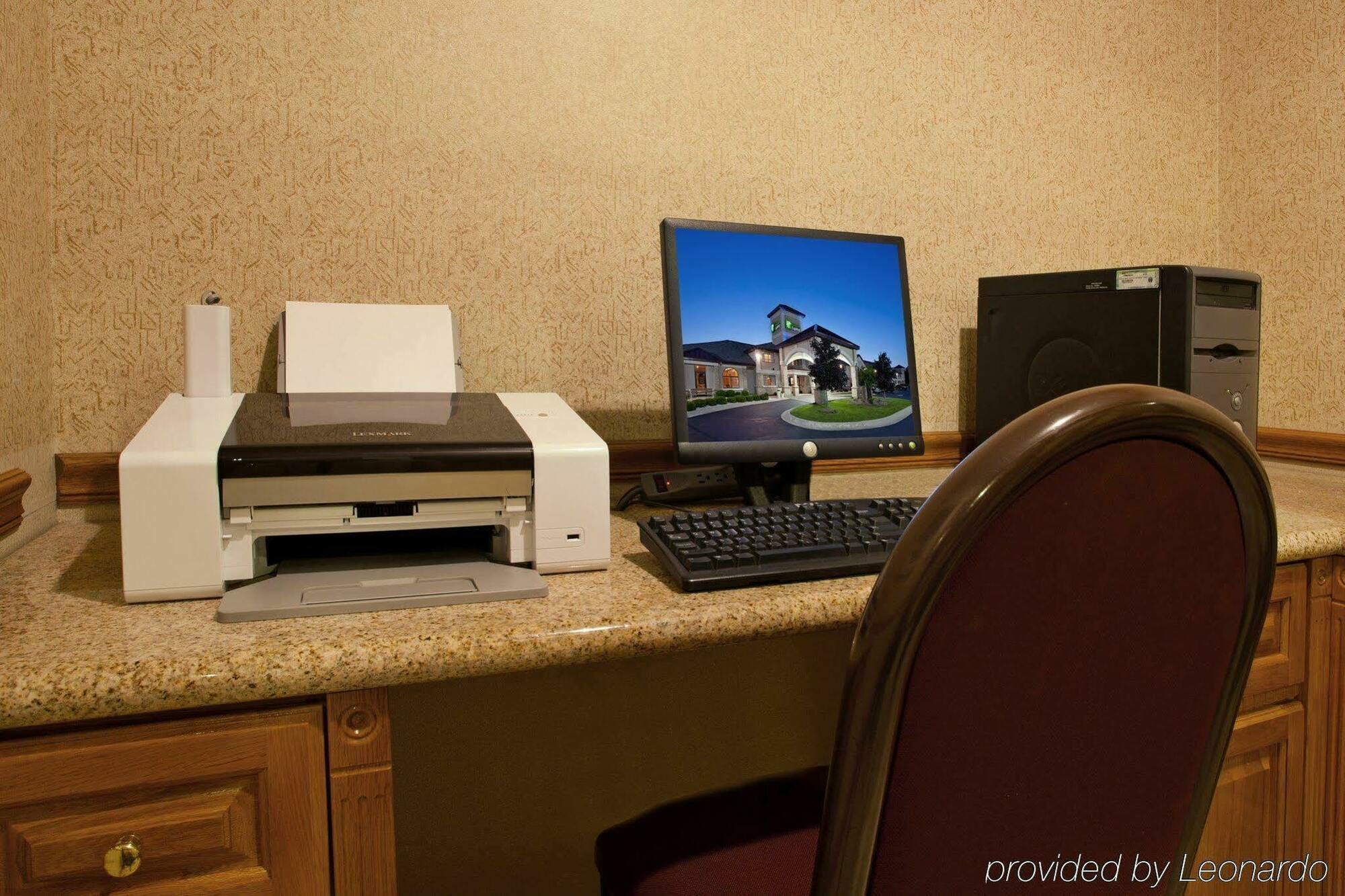 Comfort Inn & Suites Napoleon Faciliteter billede